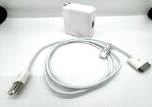 Load image into Gallery viewer, FireWire Cable and Wall Adapter A1070 for Apple iPod Classic OEM 30-Pin Charger - ResaleFirm