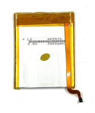 Load image into Gallery viewer, Gold lithium polymer battery with 3200mAh capacity and technical specifications label
